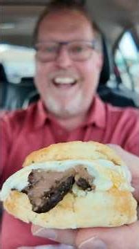 Hardee's Prime Rib Biscuit Review #hardees #primerib #biscuit