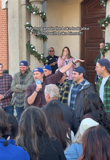 Luke Look-Alike Contest at Warner Bros Studio