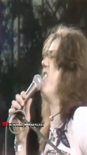 The Pure Power of Deep Purple: Burn (1974) Live 🎸 #HardRock