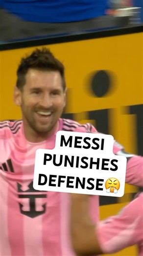 Messi PUNISHES the defense with a hungry goal off the deflection!😤🍿