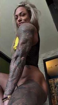 Fbb Warning Flexing ⚠️💜😱 Michelle Moon #flexing #fbb