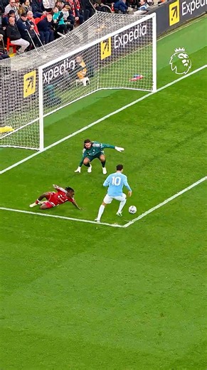 Rayan Cherki Makes Football Look EASY 🤯