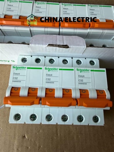 Schneider EA9AN2C25 Miniature Circuit Breaker