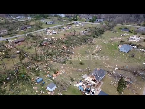 Powerful winds and reported tornadoes rip through Wisconsin and Missouri