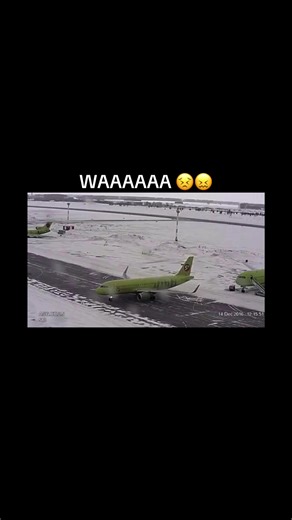 Engaging Moments with KLM 747 and Snow Conversations