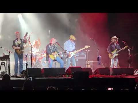 Roll On Down the Highway - Bachman-Turner Overdrive (8/27/2025)