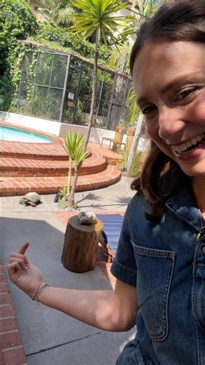 Check out the first full episode of #CelebStyle on #HGTV #WatchOnHGTV #CelebrityStyle #90sWeek #DIY