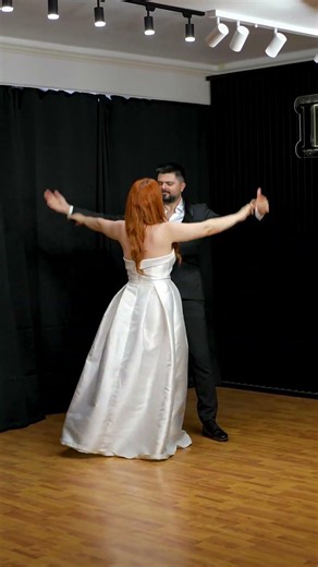 Lady Gaga - Hold my hand |Wedding Dance