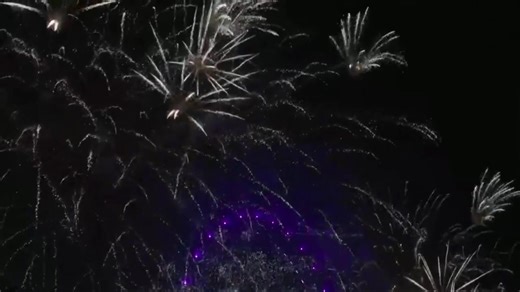 WATCH LIVE: London and Edinburgh ring in 2026 with celebrations and fireworks | Fox News