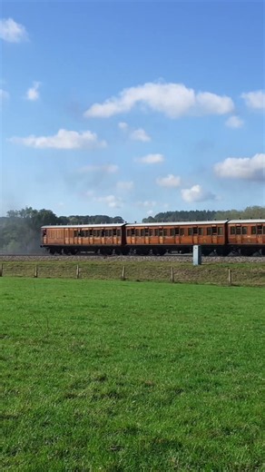 Classes 2 and 4 on the Bluebell Railway #train #railway #steamlocomotive