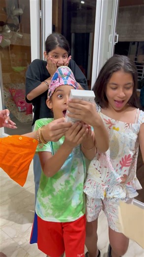 Aaj Kya Gift Aaya Hai | RS 1313 FOODIE | Ramneek Singh 1313