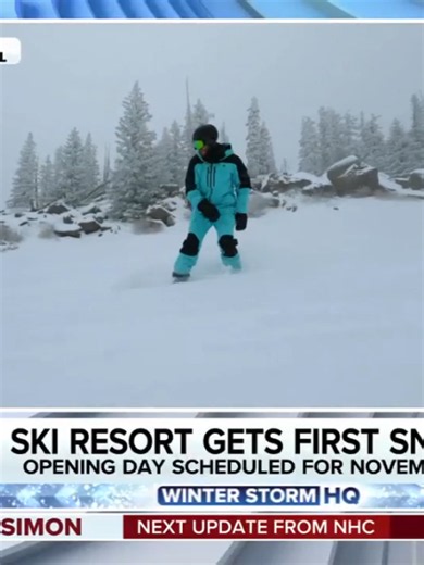 SKI SEASON IN SIGHT ❄️🎿: Arizona Snowbowl in Flagstaff woke up to fresh snow, offering an early glimpse at what could be a promising ski season. With El Niño conditions favoring snowfall, the resort is targeting a November opening. Angie Grubb of Arizona Snowbowl joined FOX Weather to discuss current conditions and what the mountain resort expects as ski season approaches. #foxweather #weather #us #elnino #ski #snow #southeast #arizona
