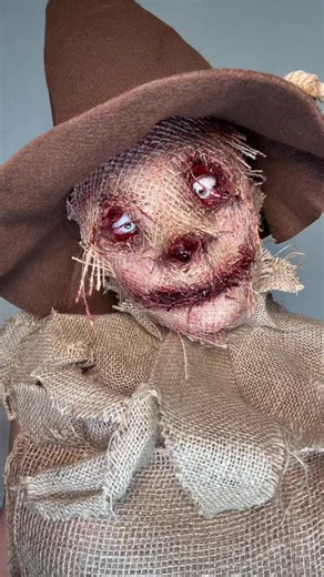 day 21 of 31: scarecrow 🐦‍⬛ #sfx #halloween #31daysofhalloween #viral #sfxmakeup