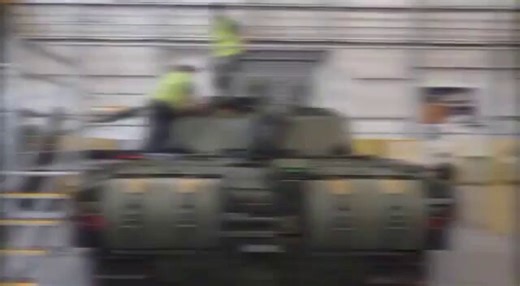 🇬🇧🇷🇺 BIG: Britain’s Challenger 3 ‘will outgun Putin’s tanks’.The UK is introducing the Challenger 3 main battle tank, with defence officials saying it is designed to outperform Russian armour, including the T-14 Armata.The first of 148 tanks is expected to enter service next year. It features upgraded protection against drones, advanced digital systems, and a new 120mm smoothbore gun compatible with NATO ammunition.Source: The Telegraph