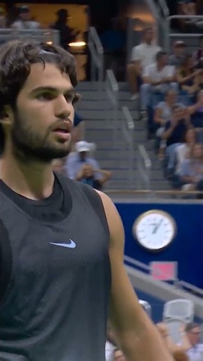 Alcaraz Takes the Opening Set! 👏