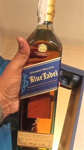 Johnnie Walker Blue Label Blended Scotch Whisky #shorts