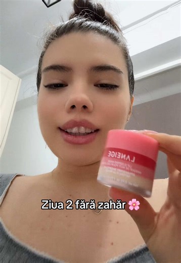 Cred ca mananc balsamul ala de buze TikTok