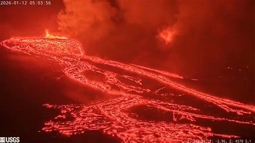 HAPPENING NOW: A live look at Hawaii’s Kilauea volcano as it gets closer to erupting. | Fox 8 News