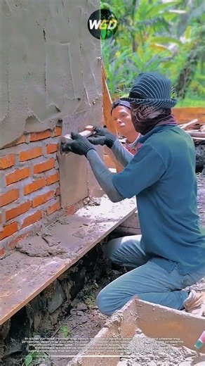 Brick masonry wall rendering techniques: Various methods for applying cement plaster