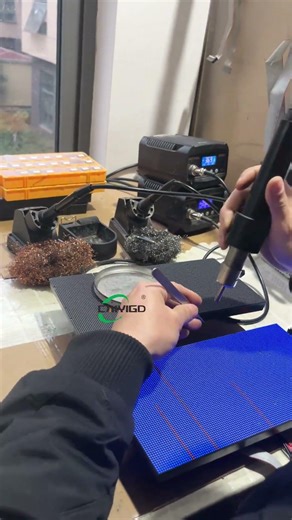 How to Fix the "Caterpillar" Effect on an LED Screen? #leddisplay #ledpanelrepair #shorts