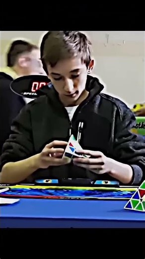 PYRAMINX CUBE SOLVE VERY FAST WORLD RECORD #CUBE #viral