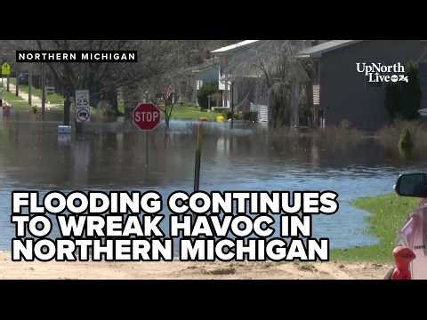 ‘Ice Tsunami’ Hammers Homes in Michigan: ‘It Just Doesn’t Happen Here'