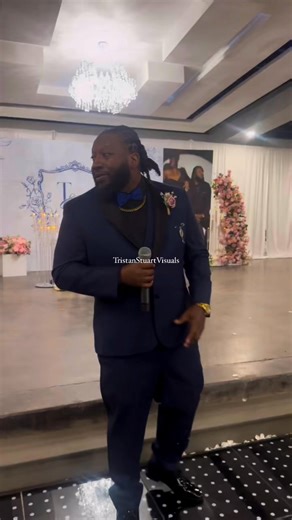 The Groom grabbed the mic and sang to his Bride right before the First Dance!! 🔥 #wedding #fyp #Groom #Bride #singer #jacross #SoIntoYou #trending #tristanstuartvisuals | Tristan Stuart Visuals