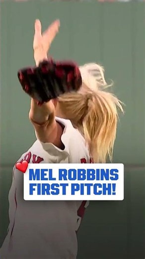 Mel Robbins First Pitch 🤩