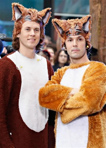 Ylvis - The Fox (What Does The Fox Say?) Ylvis - The Fox (What Does The Fox Say?)