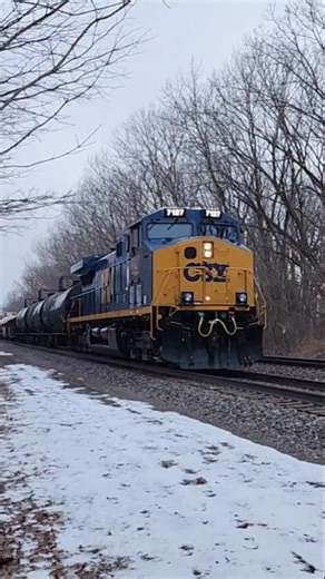 CSX locomotive CM44AC 7127 makes its first revenue run in train M560 through Harborcreek, Pa