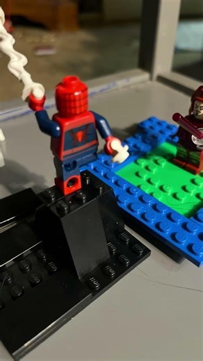 Spider-man v iron man