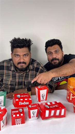 KFC KENTUCKY FRIED CHICKEN vs NASHVILLE FREID CHICKEN😱 Best Fried Chicken😍 | Wake'N'Bite