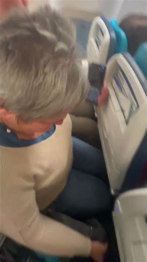 Tight Fit on WestJet Plane || ViralHog