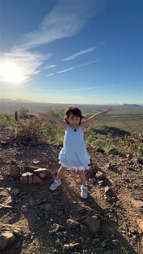 #hiking Reaching Apache Wash Trailhead Made Chloe Smile — Until the Pose Almost Went Wrong.