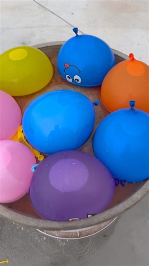 Experiment: Will a water balloon explode if dropped into a well? 💥🎈 #satisfying