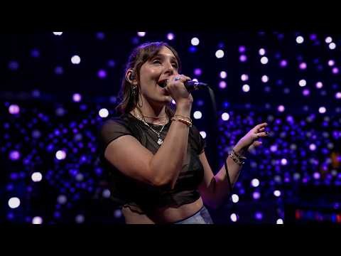 Heavy Bloom - Woke Up (Live on KEXP)