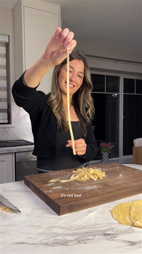 Let’s make fresh pasta 🍝🤭✨ #pasta #tutorial Recipe: 2 cups of all-purpose flour (240 g) 3 eggs (~164 g) Instructions: \t1\tAdd flour to a work surface and create a well in the middle. Add the eggs and use a fork to slowly incorporate the eggs into the flour. \t2\tWhen the dough has lightened in colour and the dough starts sticking to the fork, use a bench scraper to bring the mixture inwards to combine. \t3\tWhen a shaggy dough forms, knead until it becomes a smooth dough, for about 7-10 minut