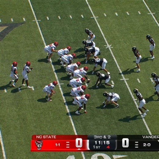 WILL WILSON MAGIC 🪄NC State's backup QB gives the Wolfpack a 7-0 lead over Vanderbilt with this 38-yard touchdown run 🔥(via @ACCFootball)https://t.co/7GFY9rcHJr