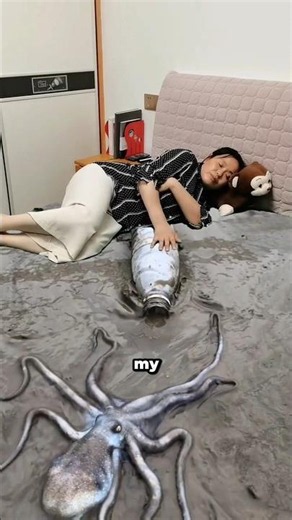 A Giant Octopus Almost Scared Mom! 🐙😱