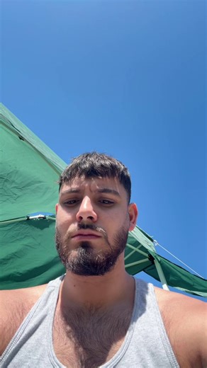 Comment “yes sir” if my pits trigger you …-That ever growing bicep getting deep into your submissive mind !