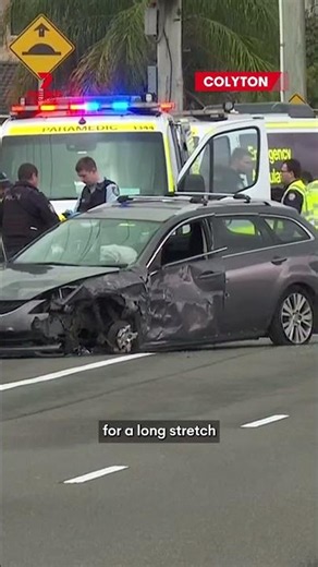 Driver smashes into parked cars on street in Colyton, Sydney