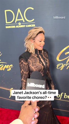Janet Jackson’s favorite choreo? 👀 She answers a quick question for Billboard on the Gala of the Stars red carpet. #interview #billboard