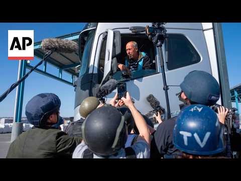 Media call on Israel to allow foreign reporters independent access to Gaza