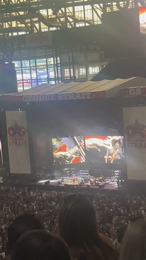 Chris Stapleton- "Cold" | Ford Field | Detroit, Michigan | July 2024