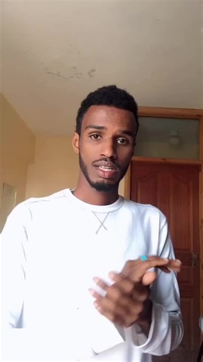 #teamtacban jeceyl ka hada jira waa fara ka ciyaar 👉🏿😅 Yaa ila arkey ? #somali #stankwalk #madarakaday #africanday #electricalgame #conochallenge