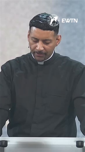 Pray with us this important litany. Lord, heal our hearts and help us recognize your great love for us. | EWTN