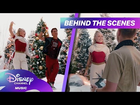 “Snow Angels” Dance Behind the Scenes! ❄️🪩 | ZOMBIES 4: Dawn of the Vampires | @disneychannelmusic