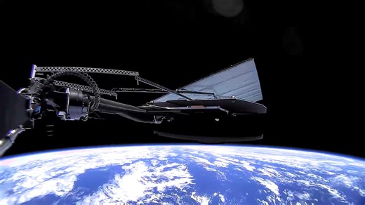 惊叹！首次星链卫星视图公开，来自5月1日从SpaceX的猎鹰火箭Starlink G10-38任务！观看Starlink卫星在整个轨道上巡航，经过日出和日落！