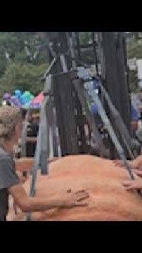 Speaking with this year's Iowa State Fair big pumpkin winners