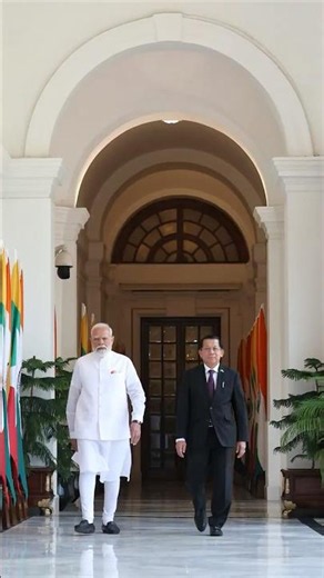 PM Modi meets Myanmar President U Min Aung Hlaing in New Delhi| #shorts